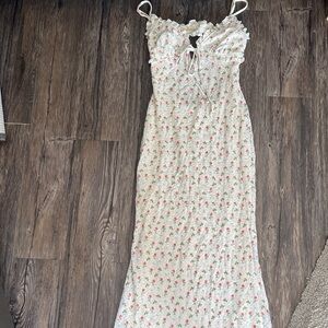 Backless Floral Maxi Dress with spaghetti Straps